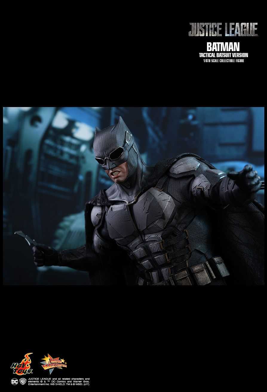 اکشن فیگور Batman Tactical Suit بن افلک هات تویز