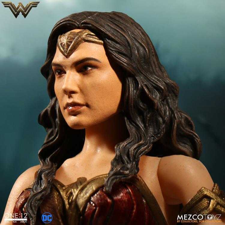 اکشن فیگور واندر وومن Wonder Woman برند مزکو
